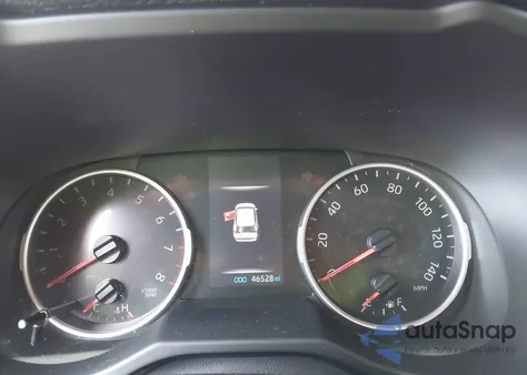 2021 Toyota Rav4 Xle Premium z USA, uszkodzony, nr VIN 2T3C1RFV0MC126315